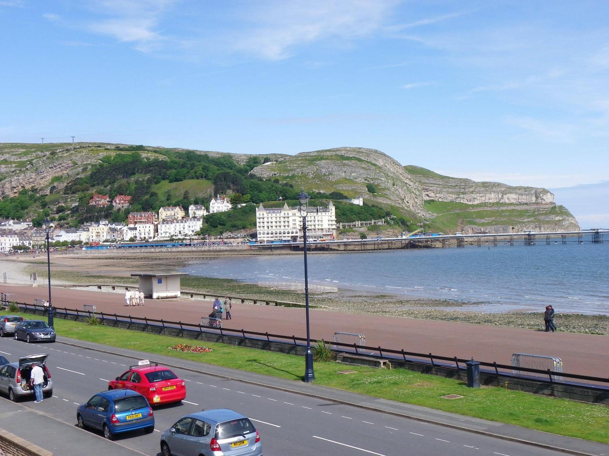 The Oasis Hotel Llandudno Exterior foto