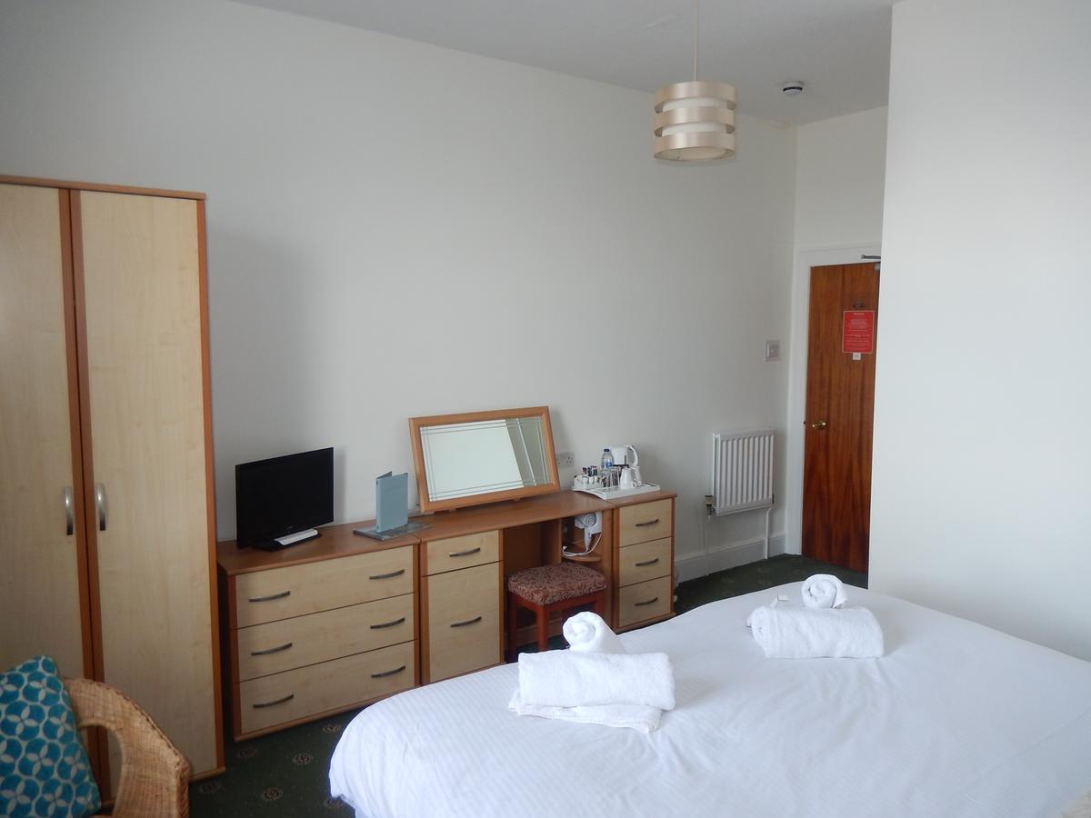 The Oasis Hotel Llandudno Habitación foto